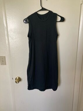 Varley Black Sleeveless Crewneck Mini Dress